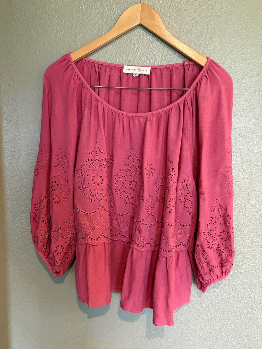 Sanctuary Rose Pink Eyelet Peasant Blouse